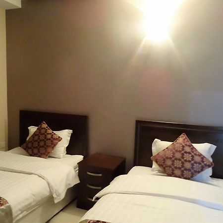 Dar Hashim Hotel Suites - Al Sahafa Riyad Extérieur photo