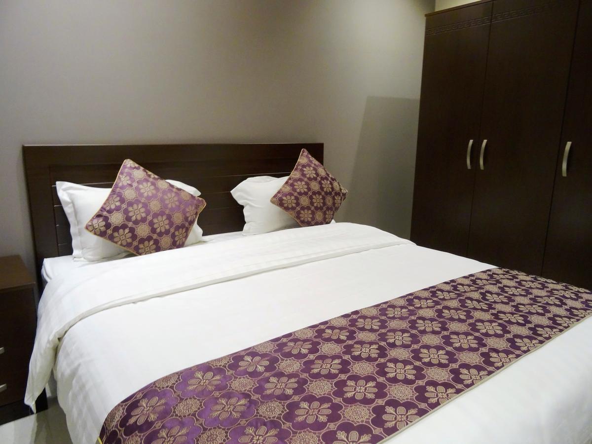 Dar Hashim Hotel Suites - Al Sahafa Riyad Extérieur photo